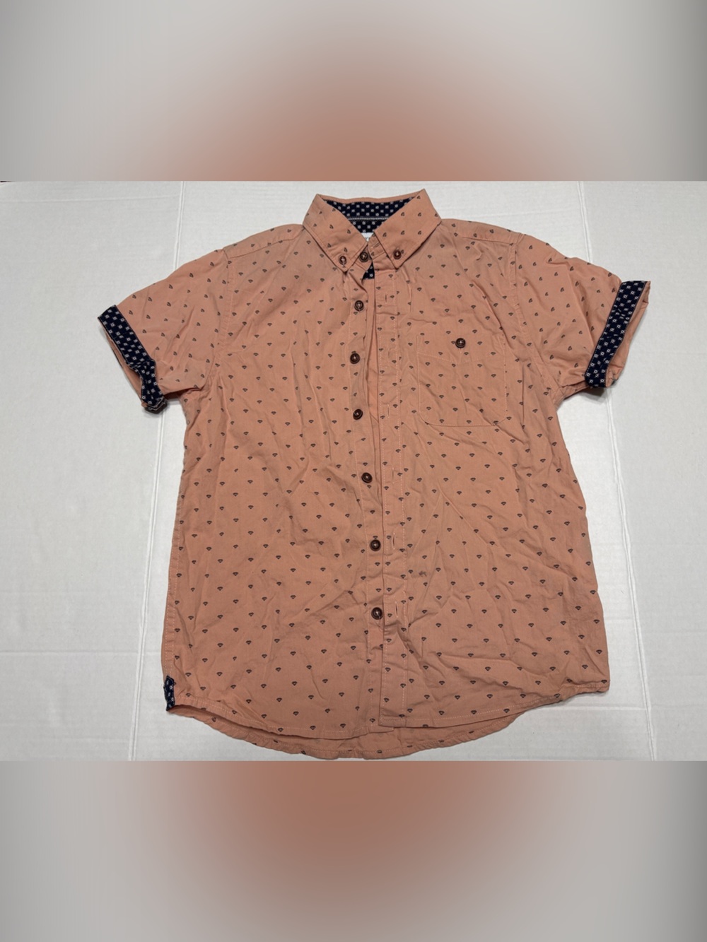 Boys' Dusty Peach with Diamond Prints Short-Sleeve Button-Down Shirt